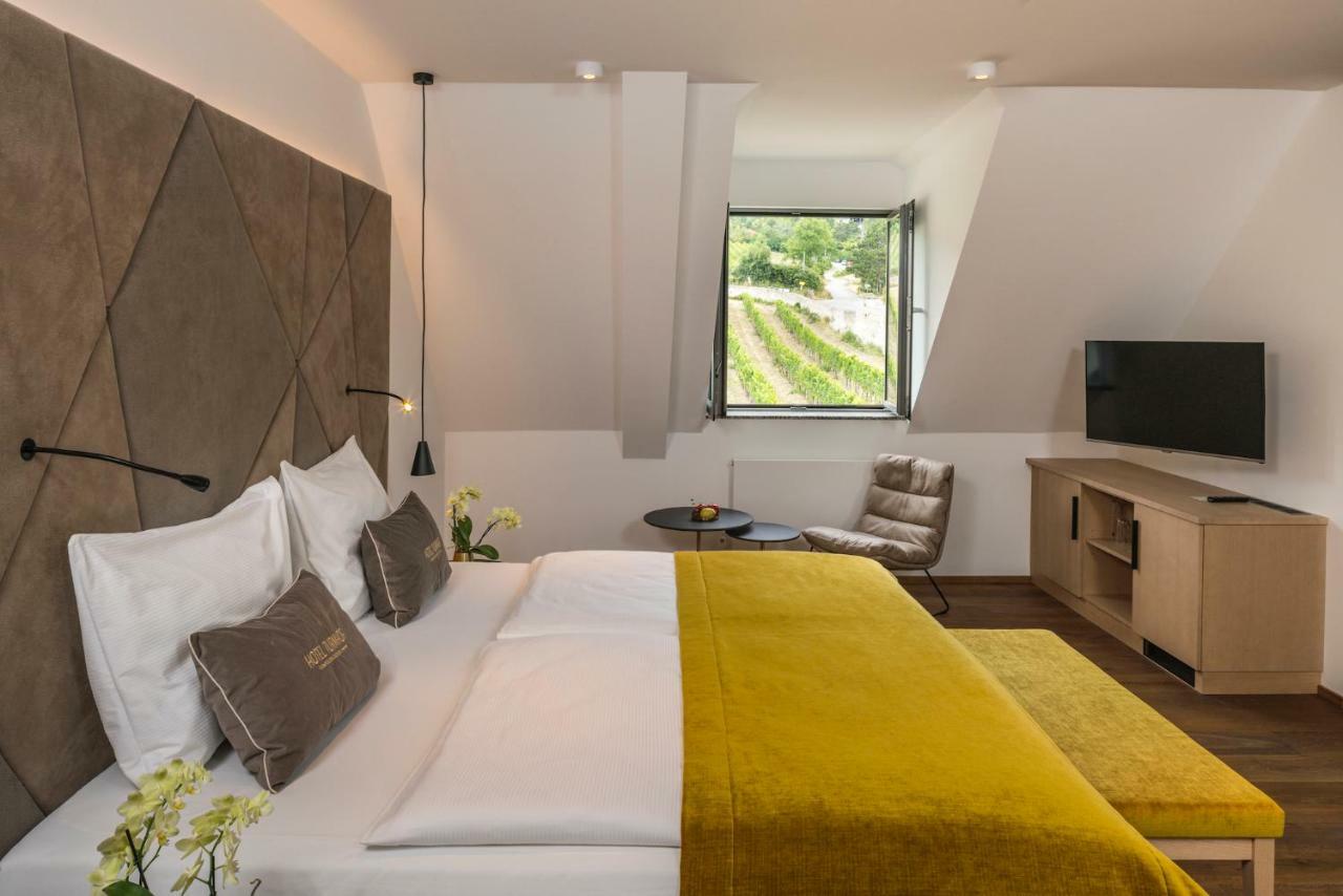 Hotel Turmhof Gumpoldskirchen Ngoại thất bức ảnh